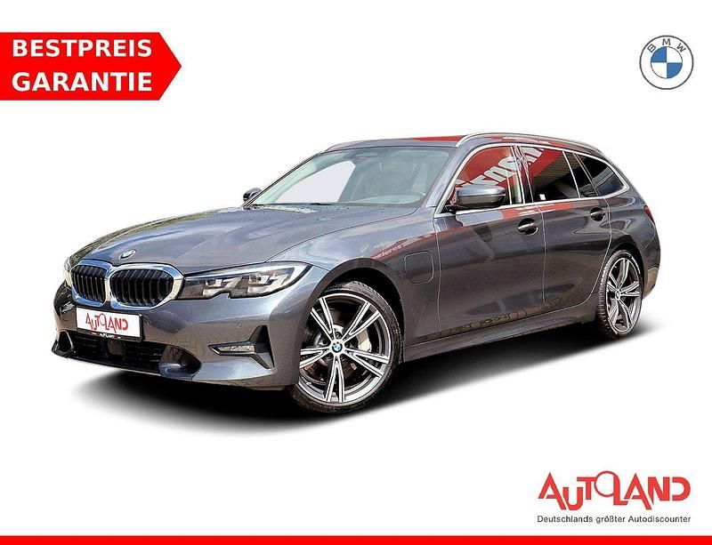 Utilizat 2021 BMW 330e Sport Line Break | 32.341 EUR (Scump) - Imagine 1/1