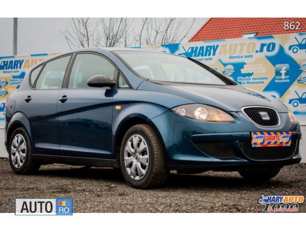 Albastru marin Utilizat 2005 Seat Toledo Hatchback | 4.350 EUR - Imagine 1/4