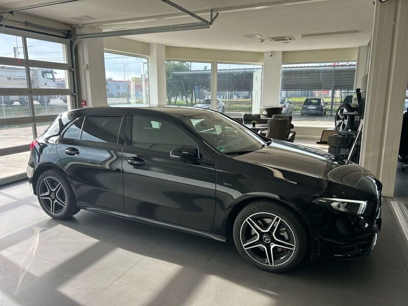 Second-hand Mercedes A250 AMG 160 CP (117 kW) 2020 Hatchback