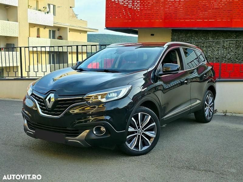 Culoarenegru Utilizat 2017 Renault Kadjar Intens SUV | 11.999 EUR (Preț bun) - Imagine 1/4