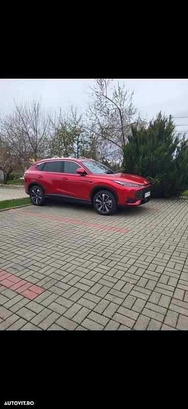 Nouă MG HS 224 CP (164 kW) 2025 Culoarerosu SUV