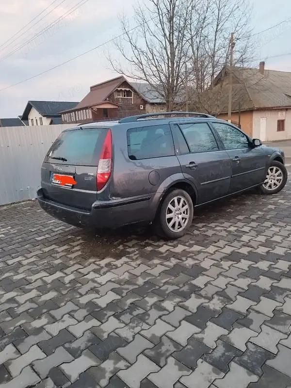 Second-hand Ford Mondeo 136 CP (100 kW) 2003 Break