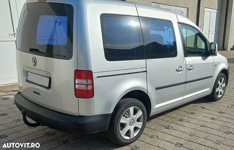 Gri Utilizat 2012 VW Caddy Monovolum | 5.500 EUR (Preț OK) - Imagine 1/4