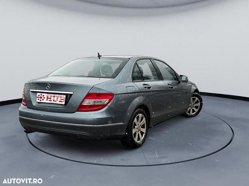 Second-hand Mercedes C200 Elegance 136 CP (100 kW) 2011 Culoaregri Berlinǎ