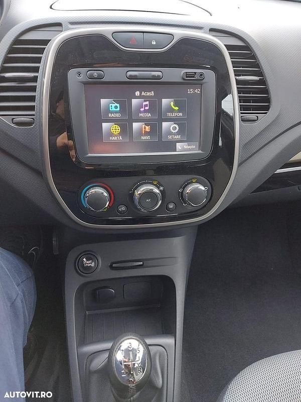 Second-hand Renault Captur Dynamique 90 CP (66 kW) 2015 Culoaregri SUV
