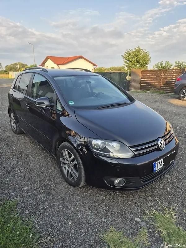 Utilizat 2010 VW Golf Plus Cross Monovolum | 5.200 EUR (Puțin scump) - Imagine 1/4