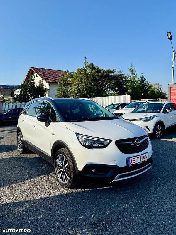 Culoarealb Utilizat 2017 Opel Crossland X Edition SUV | 8.100 EUR (Preț bun) - Imagine 1/4