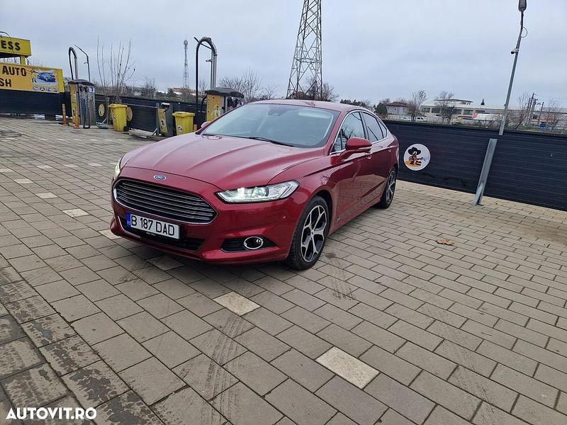 Culoarealte culori Second-hand 2018 Ford Mondeo Titanium Berlinǎ | 17.000 EUR (Puțin scump) - Imagine 1/4