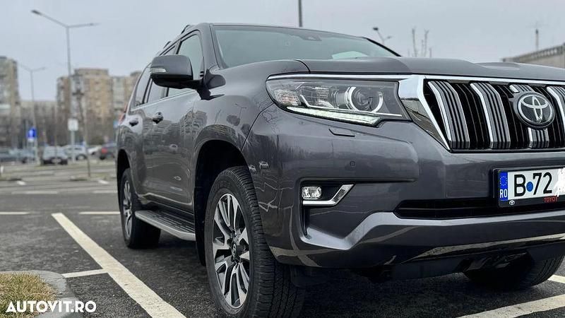 Second-hand Toyota Land Cruiser Executive 204 CP (150 kW) 2022 Culoaregri Berlinǎ