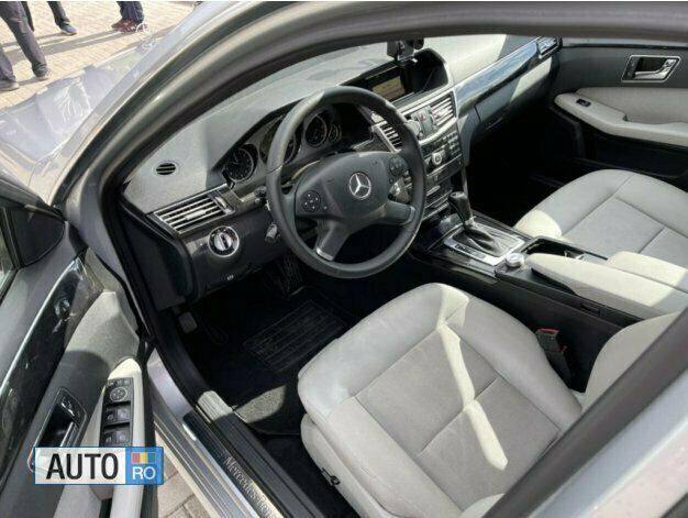 Second-hand Mercedes E220 170 CP (125 kW) 2010 Argintiu Break