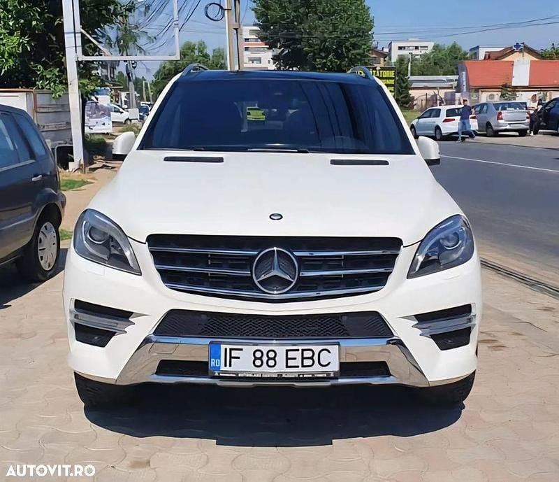 Culoarealb Utilizat 2012 Mercedes ML350 SUV | 16.600 EUR (Preț OK) - Imagine 1/4