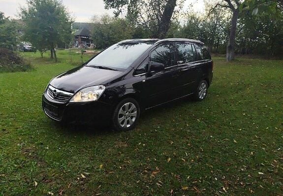Second-hand Opel Zafira 110 CP (80 kW) 2010 Negru Monovolum