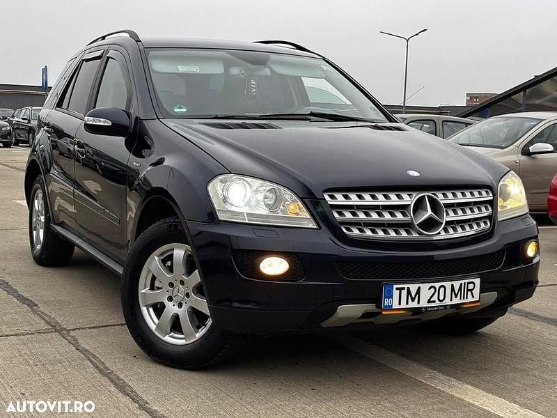 Second-hand Mercedes ML350 231 CP (169 kW) 2007 Culoarealbastru SUV