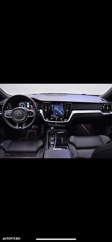 Second-hand Volvo S60 Ultimate 455 CP (334 kW) 2020 Culoarenegru Berlinǎ