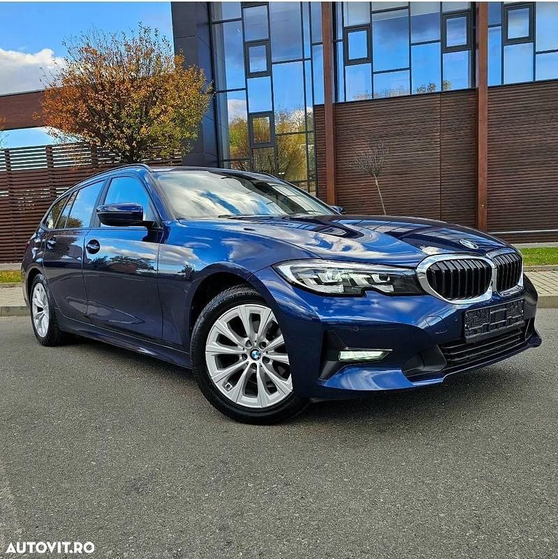 Second-hand BMW 318 Sport Line 150 CP (110 kW) 2020 Culoarealbastru Break