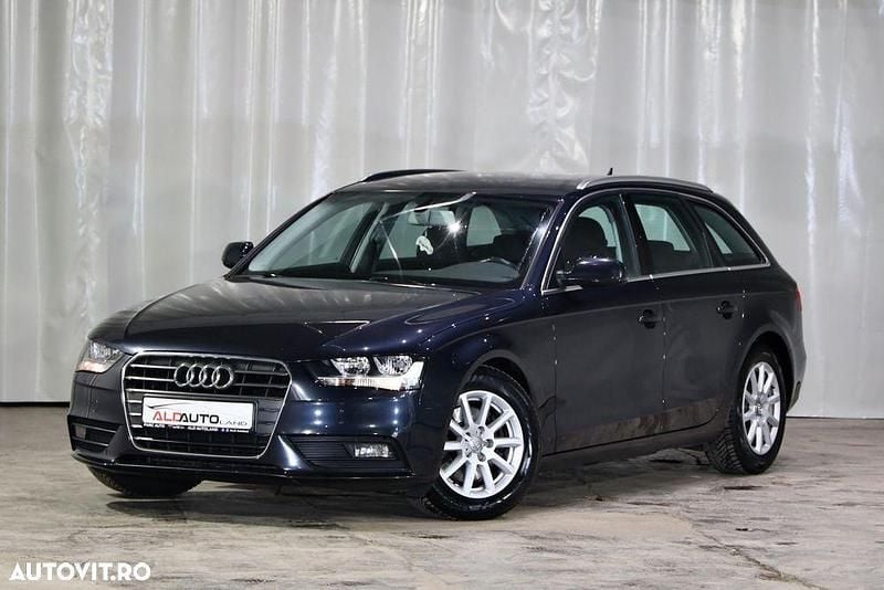 Culoarealbastru Utilizat 2012 Audi A4 Break | 6.999 EUR (Preț OK) - Imagine 1/4