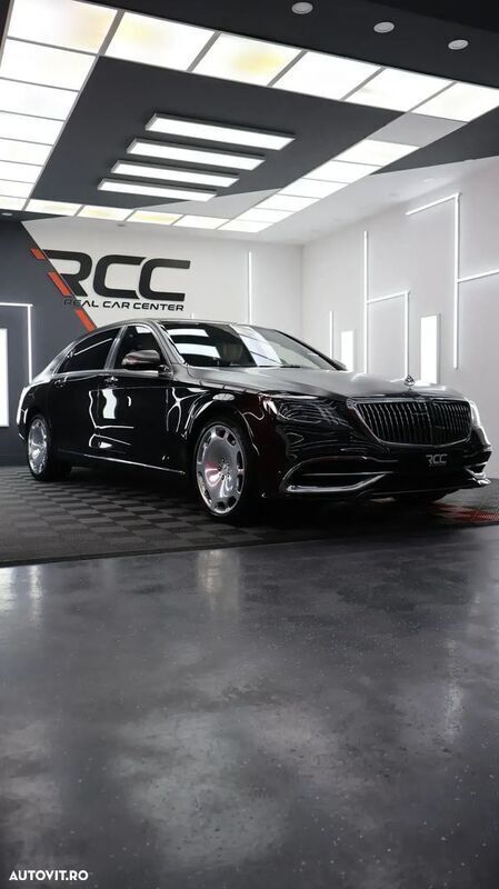Negru Utilizat 2018 Mercedes 560 Berlinǎ | 61.000 EUR - Imagine 1/4