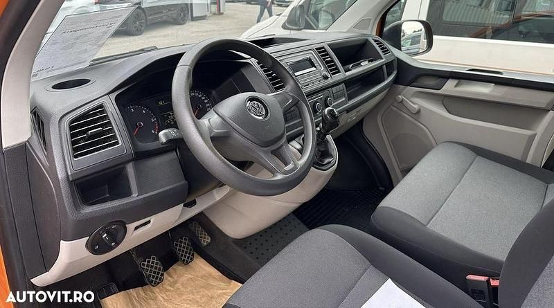 Second-hand VW Transporter 102 CP (75 kW) 2018 Culoareportocaliu Van