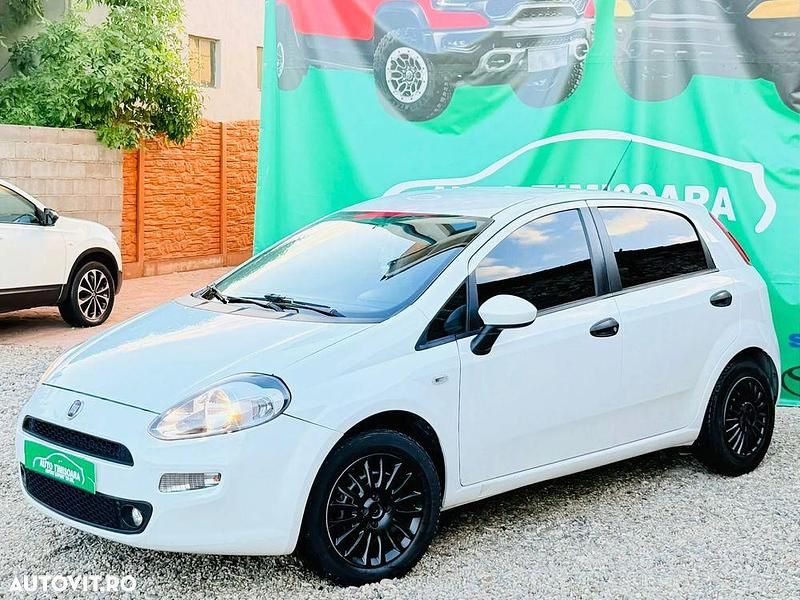 Culoarealb Utilizat 2015 Fiat Punto Hatchback | 3.790 EUR - Imagine 1/4