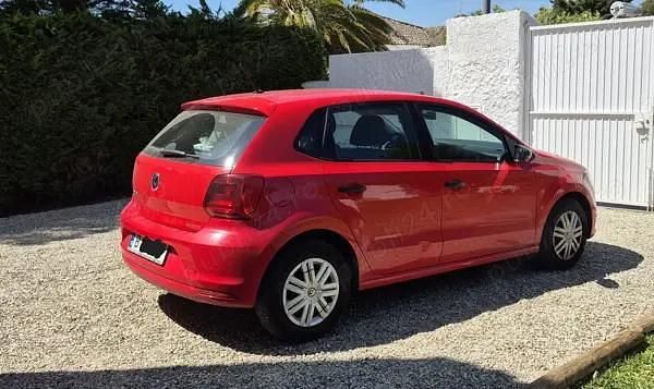 Second-hand VW Polo 60 CP (44 kW) 2014 Rosu Hatchback