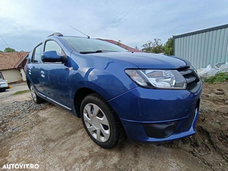 Albastru Utilizat 2014 Dacia Logan MCV Ambiance Break | 4.800 EUR (Preț OK) - Imagine 1/4