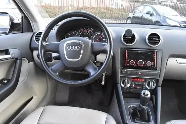 Second-hand Audi A3 105 CP (77 kW) 2011 Gri Hatchback