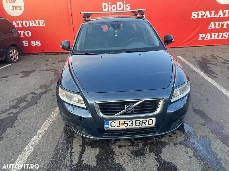 Culoarealbastru Utilizat 2010 Volvo V50 Standard Break | 3.200 EUR (Preț OK) - Imagine 1/4