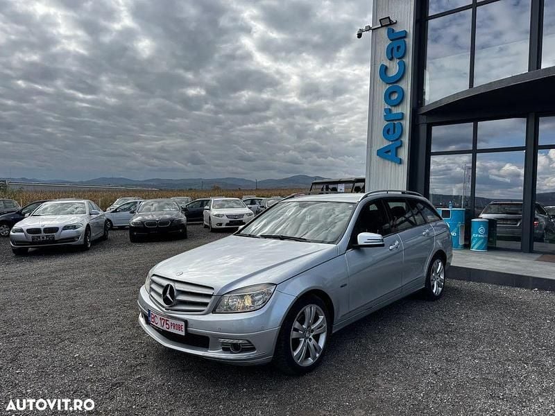 Second-hand Mercedes C180 Elegance 156 CP (114 kW) 2009 Culoaregri Break