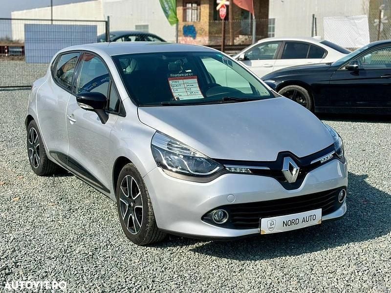 Second-hand Renault Clio IV Dynamique 90 CP (66 kW) 2015 Culoareargint