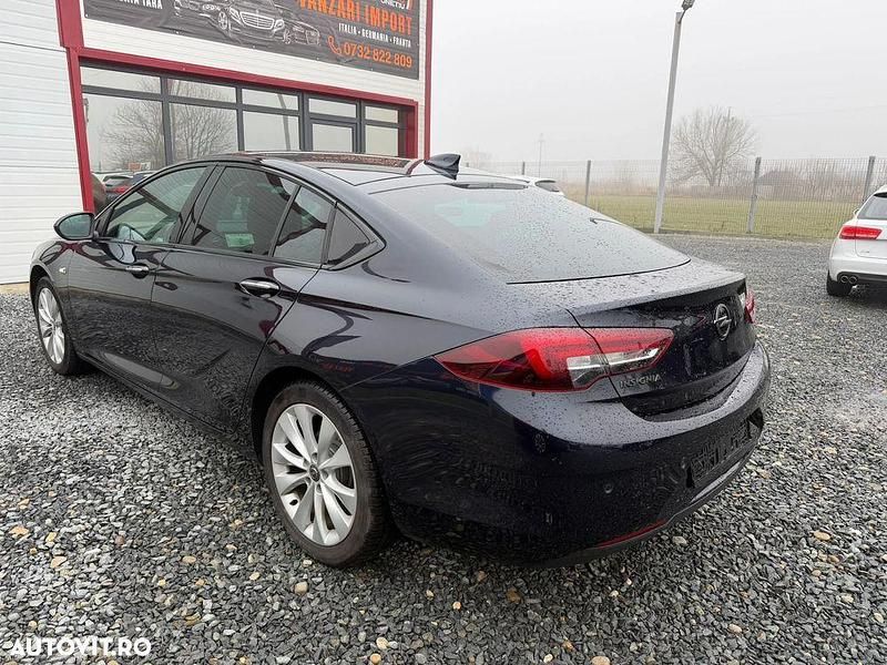 Second-hand Opel Insignia 136 CP (100 kW) 2017 Culoarenegru Berlinǎ