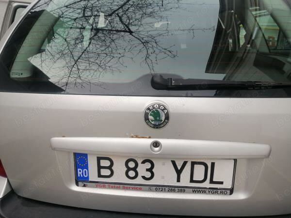 Utilizat 2005 Skoda Octavia Tour Break | 1.869 EUR (Preț OK) - Imagine 1/4