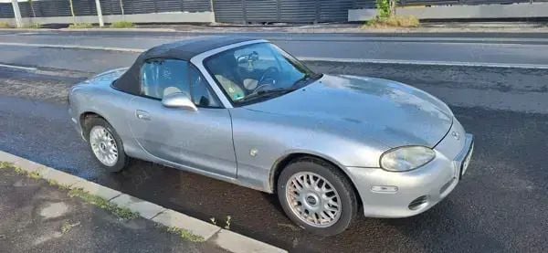 Utilizat 2001 Mazda MX5 Cabrio | 3.900 EUR - Imagine 1/4