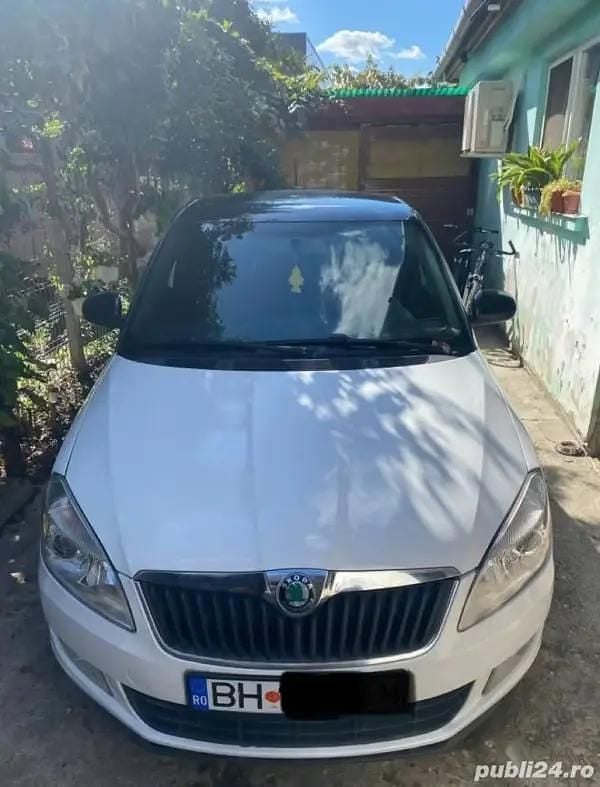 Utilizat 2012 Skoda Fabia Monte Carlo Hatchback | 3.700 EUR (Preț OK) - Imagine 1/4