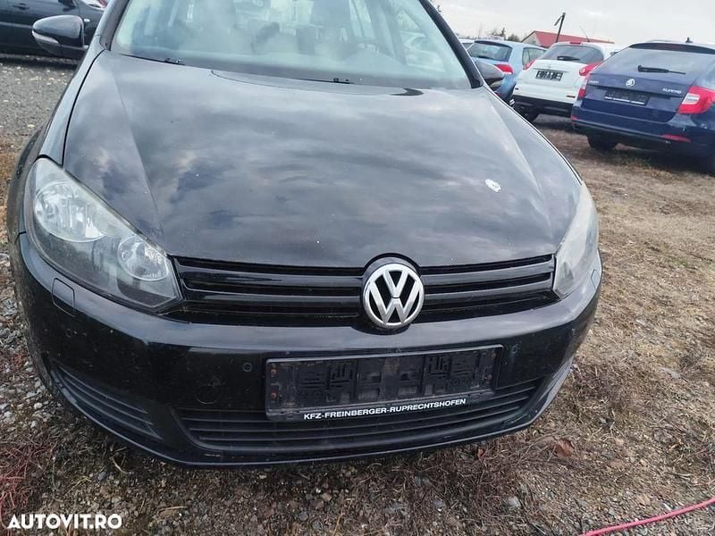 Culoarenegru Utilizat 2009 VW Golf VI Comfortline Hatchback | 2.600 EUR (Super Preț) - Imagine 1/4