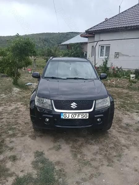 Utilizat 2007 Suzuki Grand Vitara SUV | 4.000 EUR (Preț OK) - Imagine 1/2