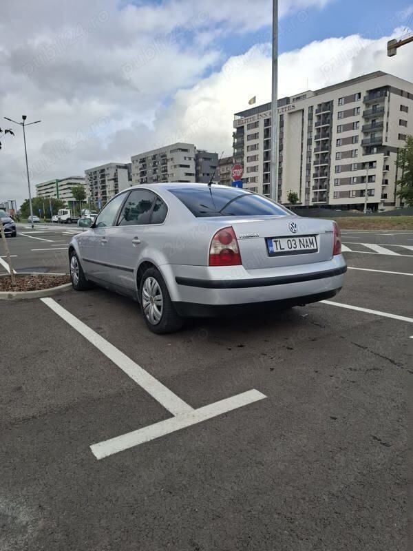 Utilizat 2002 VW Passat Berlinǎ | 1.900 EUR (Preț OK) - Imagine 1/4