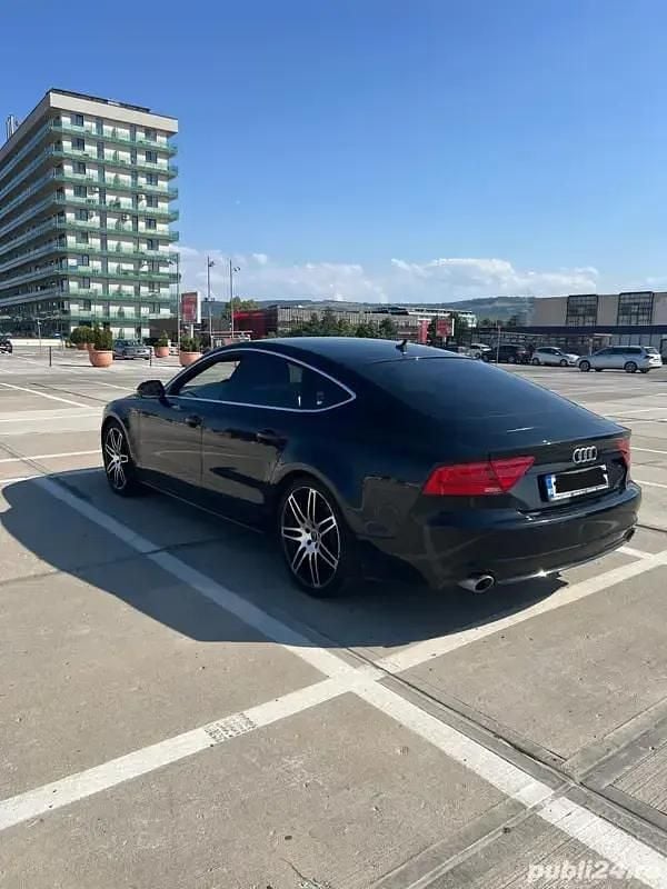 Second-hand Audi A7 245 CP (180 kW) 2012 Negru Hatchback