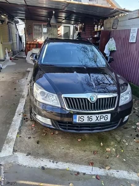 Utilizat 2012 Skoda Octavia Berlinǎ | 4.000 EUR (Preț OK) - Imagine 1/4