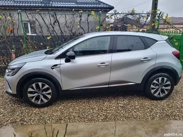 Argintiu Utilizat 2023 Renault Captur Techno SUV | 19.500 EUR - Imagine 1/4