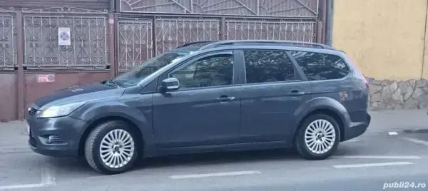 Gri Utilizat 2008 Ford Focus Titanium Break | 3.100 EUR (Scump) - Imagine 1/4