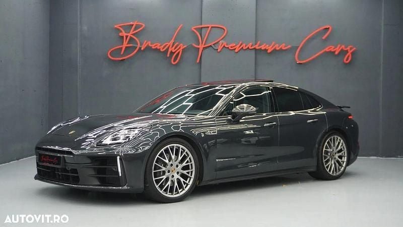 Second-hand Porsche Panamera 4 353 CP (259 kW) 2024 Culoaregri Berlinǎ