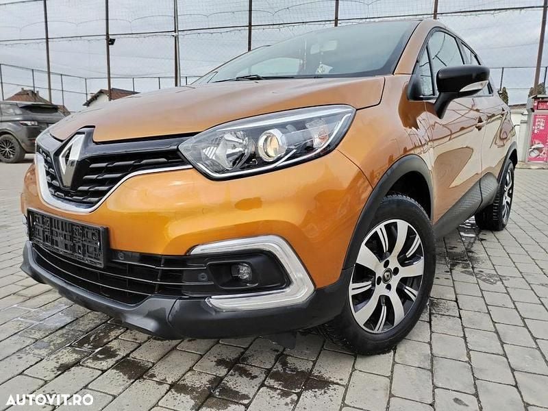 Second-hand Renault Captur Life 90 CP (66 kW) 2019 Culoareportocaliu SUV
