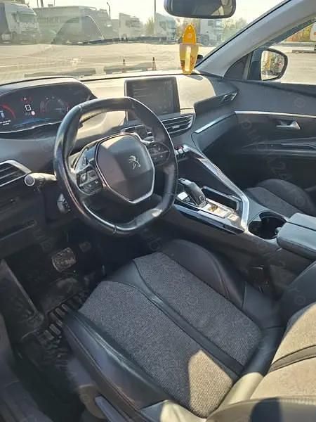 Negru Utilizat 2017 Peugeot 3008 Berlinǎ | 14.700 EUR - Imagine 1/4