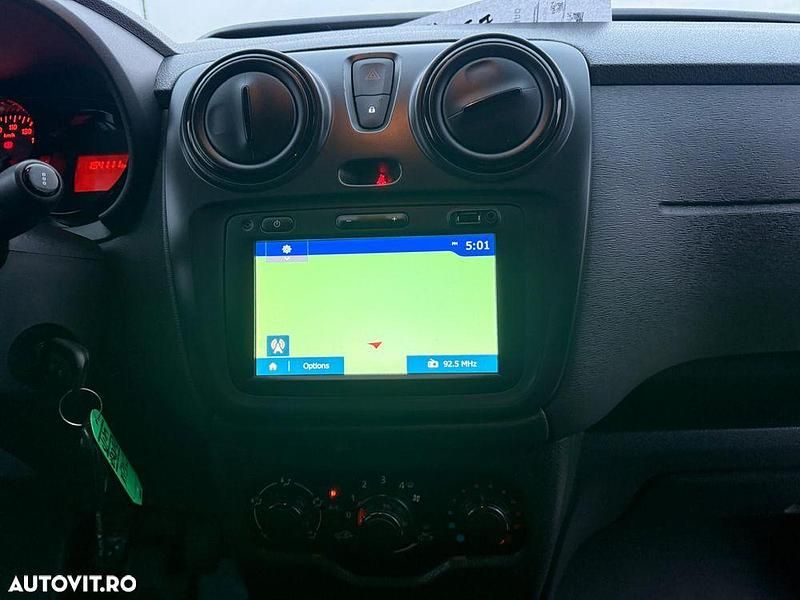 Second-hand Dacia Dokker Comfort 95 CP (69 kW) 2021 Culoarealb Monovolum