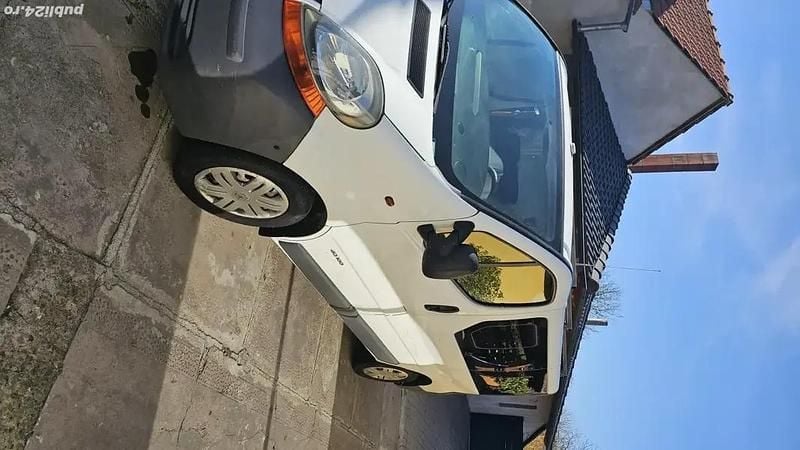 Utilizat 2006 Renault Trafic Van | 2.600 EUR (Preț OK) - Imagine 1/4