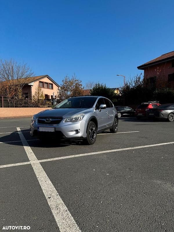 Second-hand Subaru XV 114 CP (83 kW) 2015 Culoareargint SUV