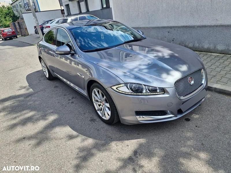 Gri Utilizat 2014 Jaguar XF Berlinǎ | 9.000 EUR (Preț OK) - Imagine 1/4
