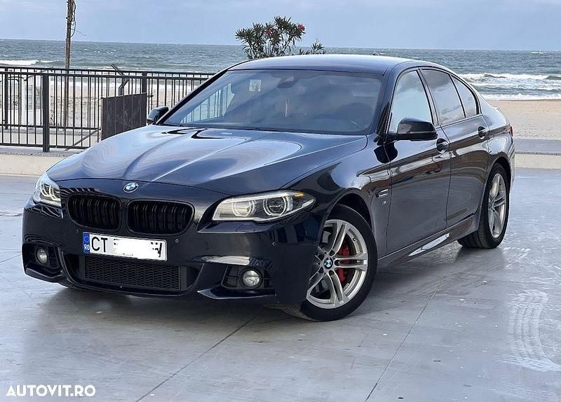 Culoarenegru Utilizat 2014 BMW 525 Sport Line Berlinǎ | 15.999 EUR (Scump) - Imagine 1/4