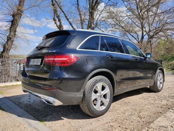 Second-hand Mercedes GLC220 Executive 170 CP (125 kW) 2019 Negru SUV