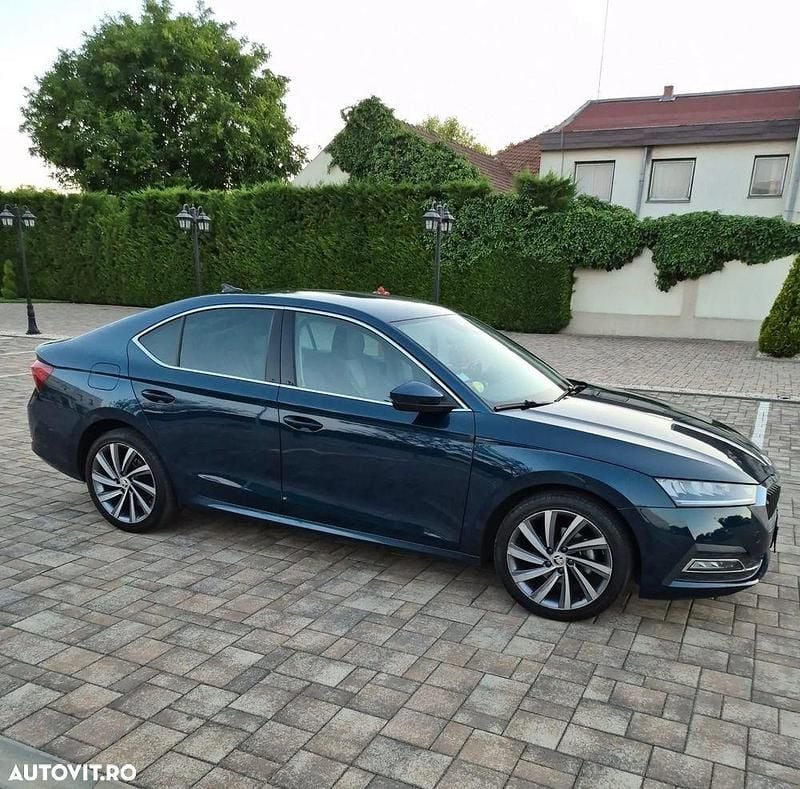Albastru Utilizat 2021 Skoda Octavia Ambition Berlinǎ | 12.990 EUR (Preț OK) - Imagine 1/4